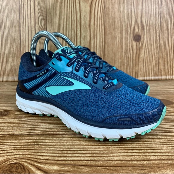 brooks adrenaline size 5.5